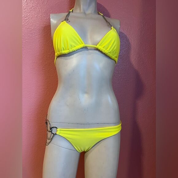 Beach Bunny Other - BEACH BUNNY BIKINI SET!!